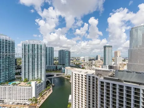 200 Biscayne Boulevard Way Miami FL 33131