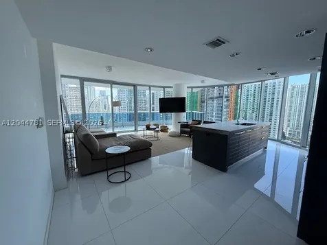 200 Biscayne Boulevard Way Miami FL 33131