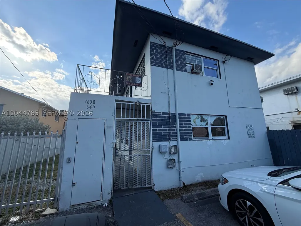 7638 N Miami Avenue Miami FL 33150