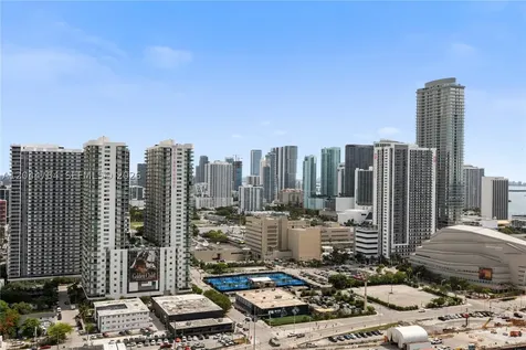 20 NE 11th Miami FL 33132