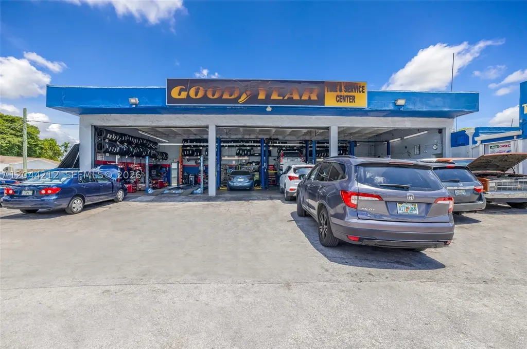 8765 Bird Road Miami FL 33165