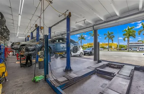 8765 Bird Road Miami FL 33165