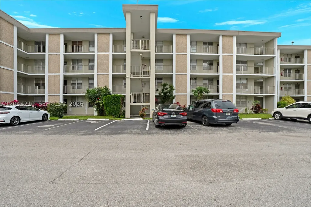 2901 NW 48th Avenue Lauderdale Lakes FL 33313