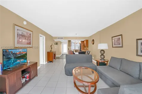 2901 NW 48th Avenue Lauderdale Lakes FL 33313