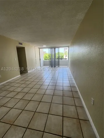 802 NW 87th Avenue Miami FL 33172