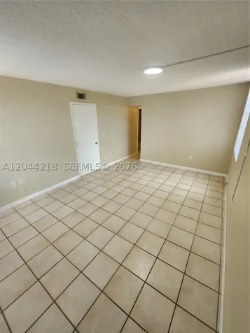 802 NW 87th Avenue Miami FL 33172