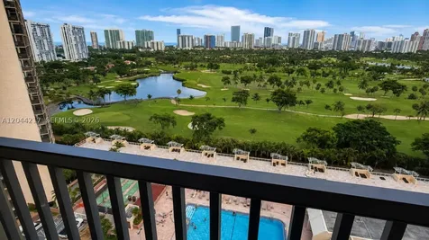 20301 W Country Club Drive Aventura FL 33180