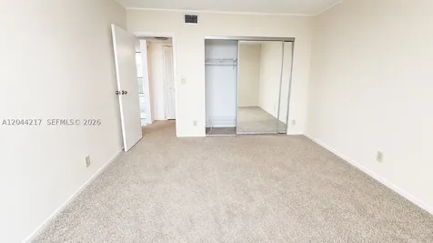 20301 W Country Club Drive Aventura FL 33180