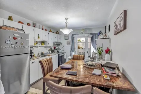 519 NW 10th Avenue Miami FL 33136