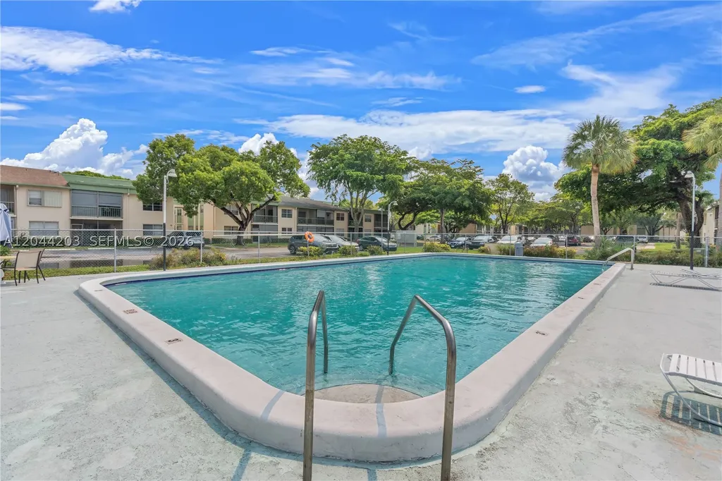 4161 NW 90th Avenue Coral Springs FL 33065