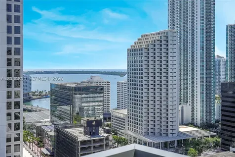 68 SE 6th Street Miami FL 33131