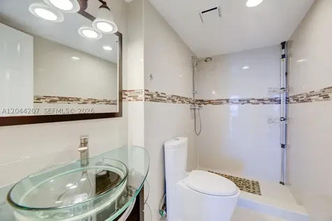 2500 NE 135th Street North Miami FL 33181