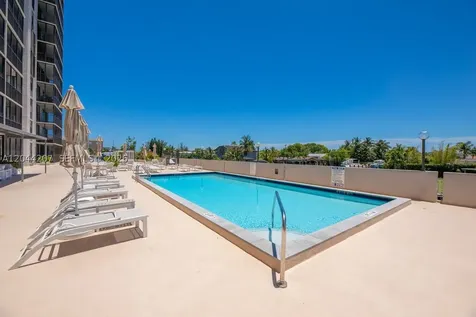 2500 NE 135th Street North Miami FL 33181