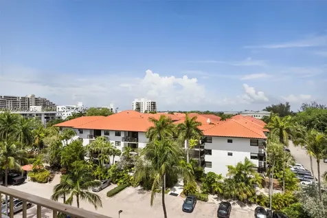 155 Ocean Lane Drive Key Biscayne FL 33149