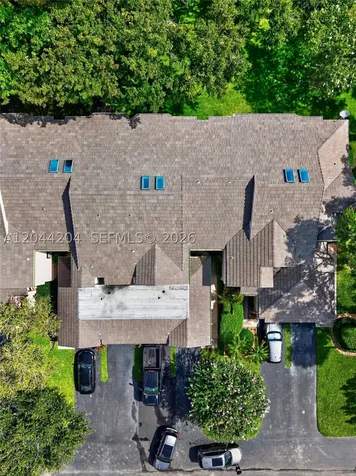 73 NW 98th Terrace Plantation FL 33324