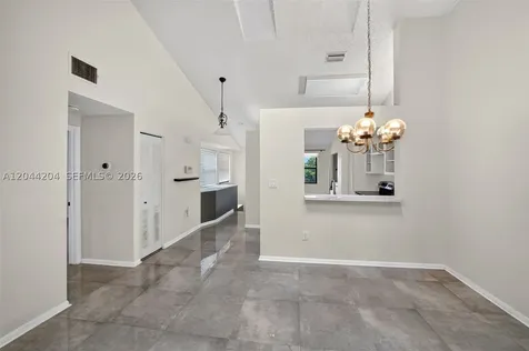 73 NW 98th Terrace Plantation FL 33324