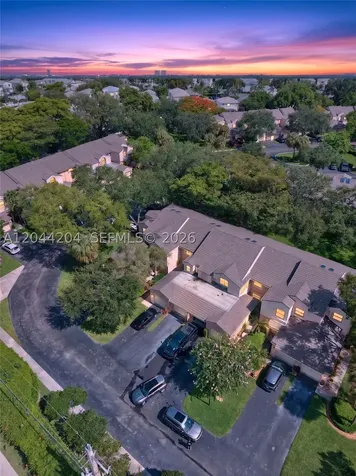 73 NW 98th Terrace Plantation FL 33324