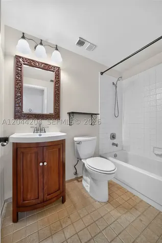 73 NW 98th Terrace Plantation FL 33324