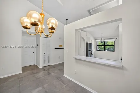 73 NW 98th Terrace Plantation FL 33324