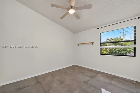 73 NW 98th Terrace Plantation FL 33324