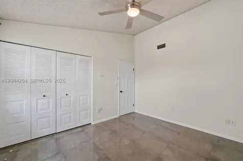 73 NW 98th Terrace Plantation FL 33324