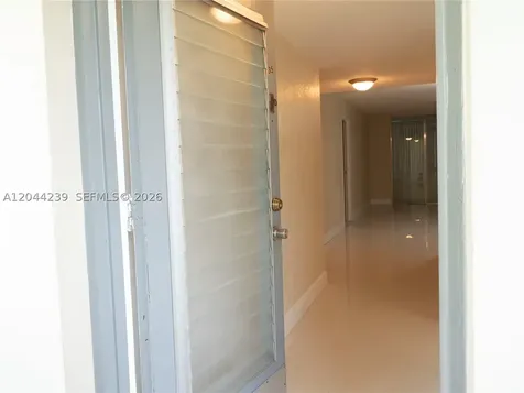2998 NW 48th Terrace Lauderdale Lakes FL 33313