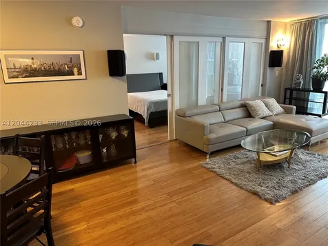 6039 Collins Avenue Miami Beach FL 33140