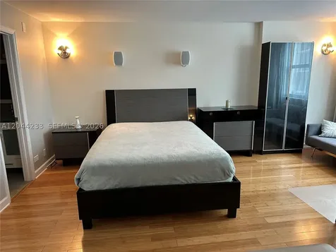 6039 Collins Avenue Miami Beach FL 33140