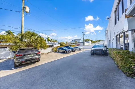 1235 SW 22nd Street Miami FL 33145