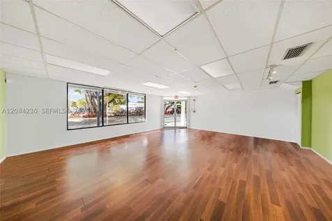 1235 SW 22nd Street Miami FL 33145