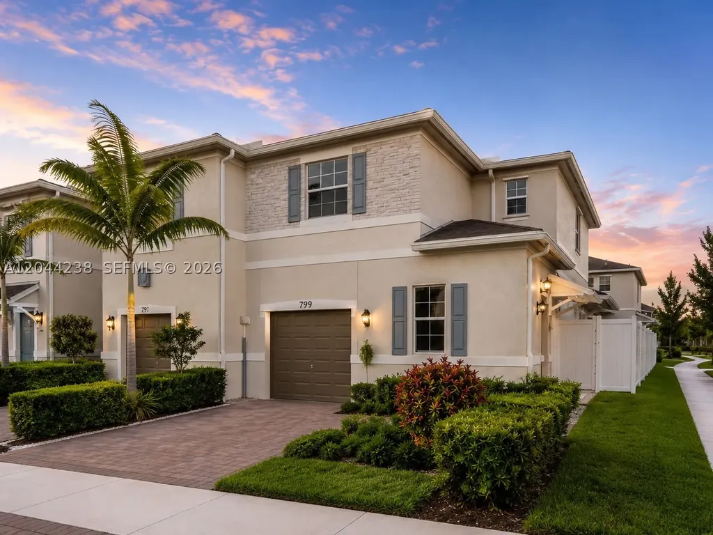 799 SE 19th Street Homestead FL 33034