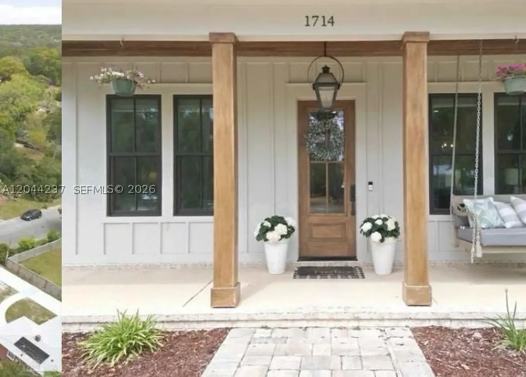 1714 E Hatton Street Other City - In The State Of Florida FL 32503