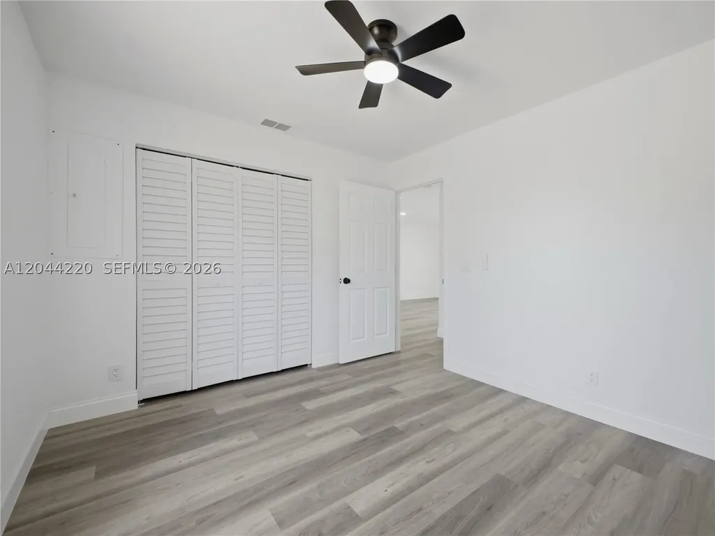 1229 18th Avenue N Lake Worth FL 33460
