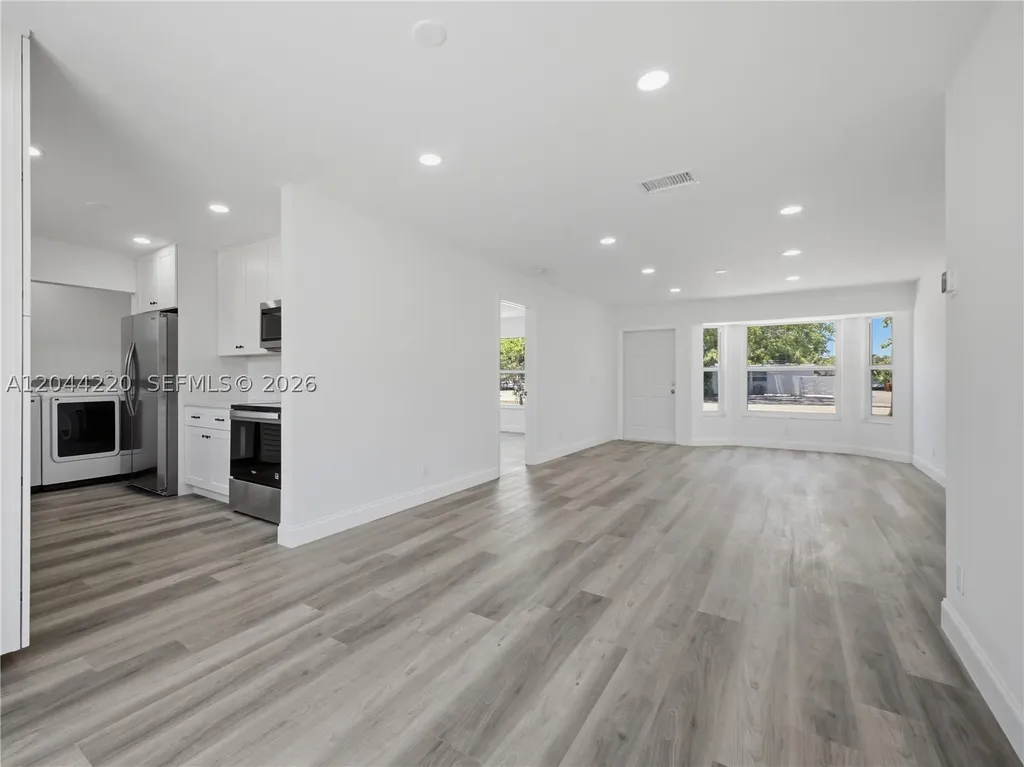 1229 18th Avenue N Lake Worth FL 33460