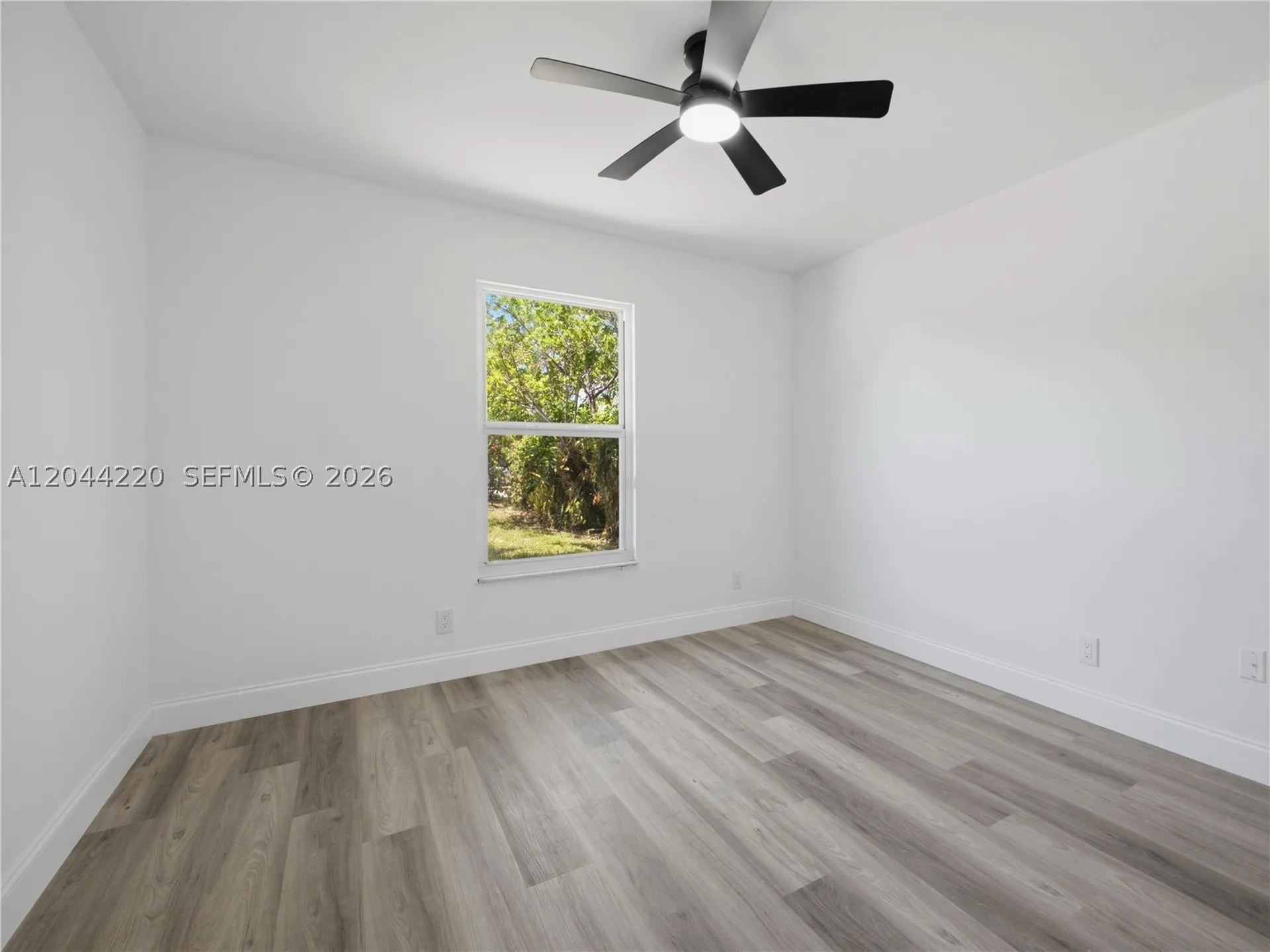1229 18th Avenue N Lake Worth FL 33460