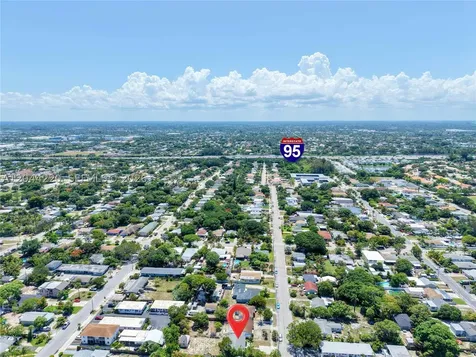 1229 18th Avenue N Lake Worth FL 33460