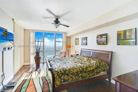 1800 S Ocean Drive Hallandale Beach FL 33009