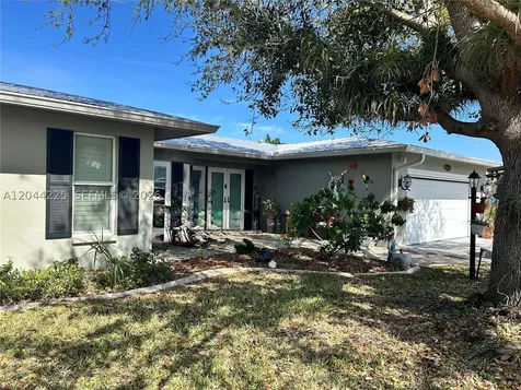 4348 S Atlantic Circle North Fort Myers FL 33903