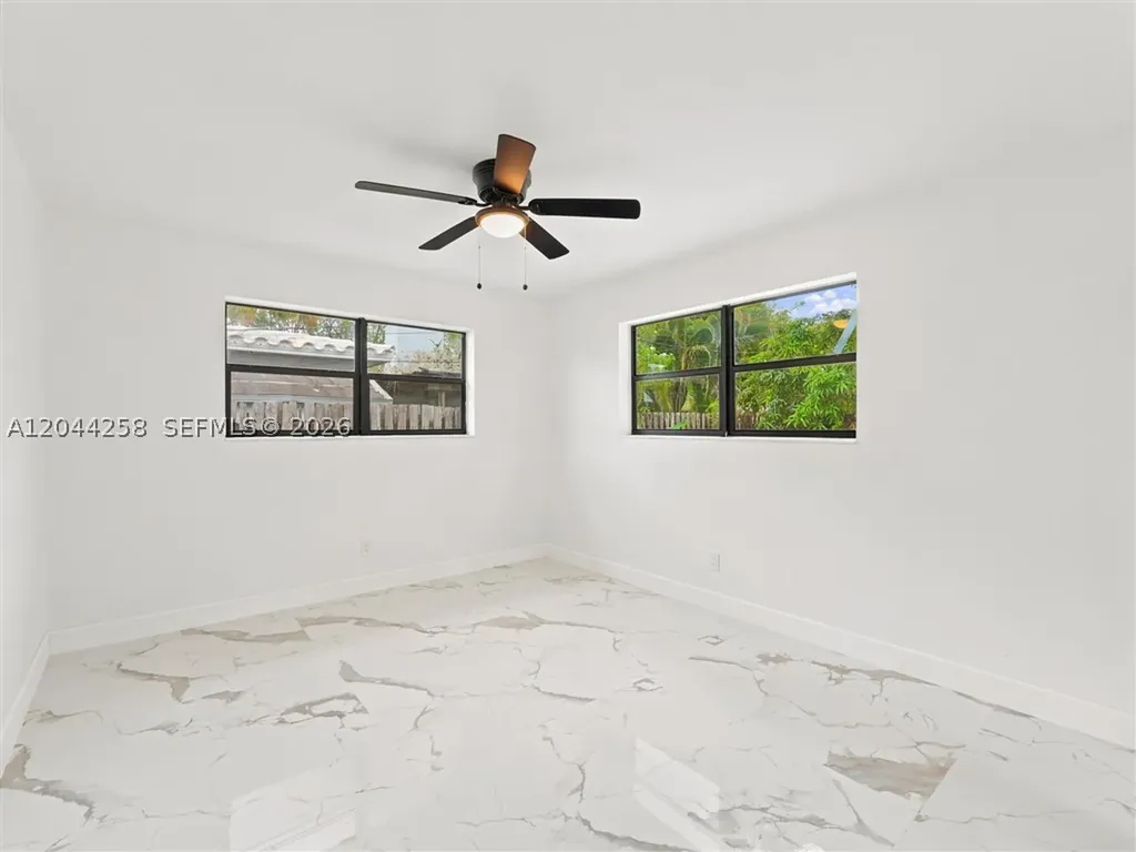 3246 Buchanan Street Hollywood FL 33021