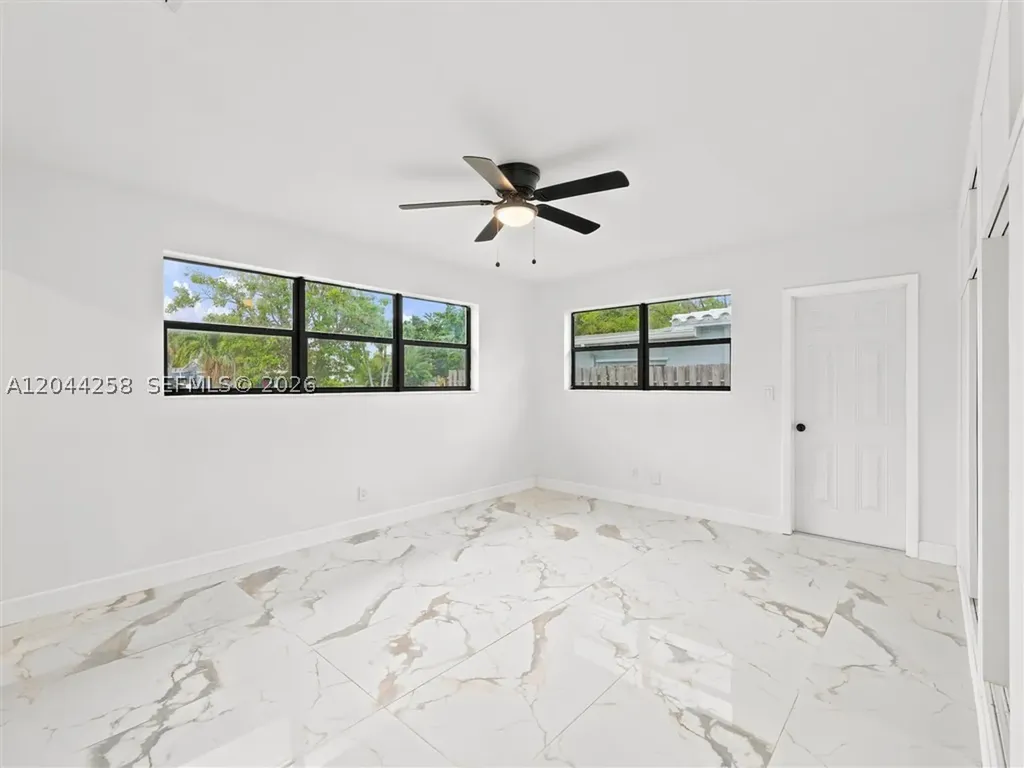 3246 Buchanan Street Hollywood FL 33021