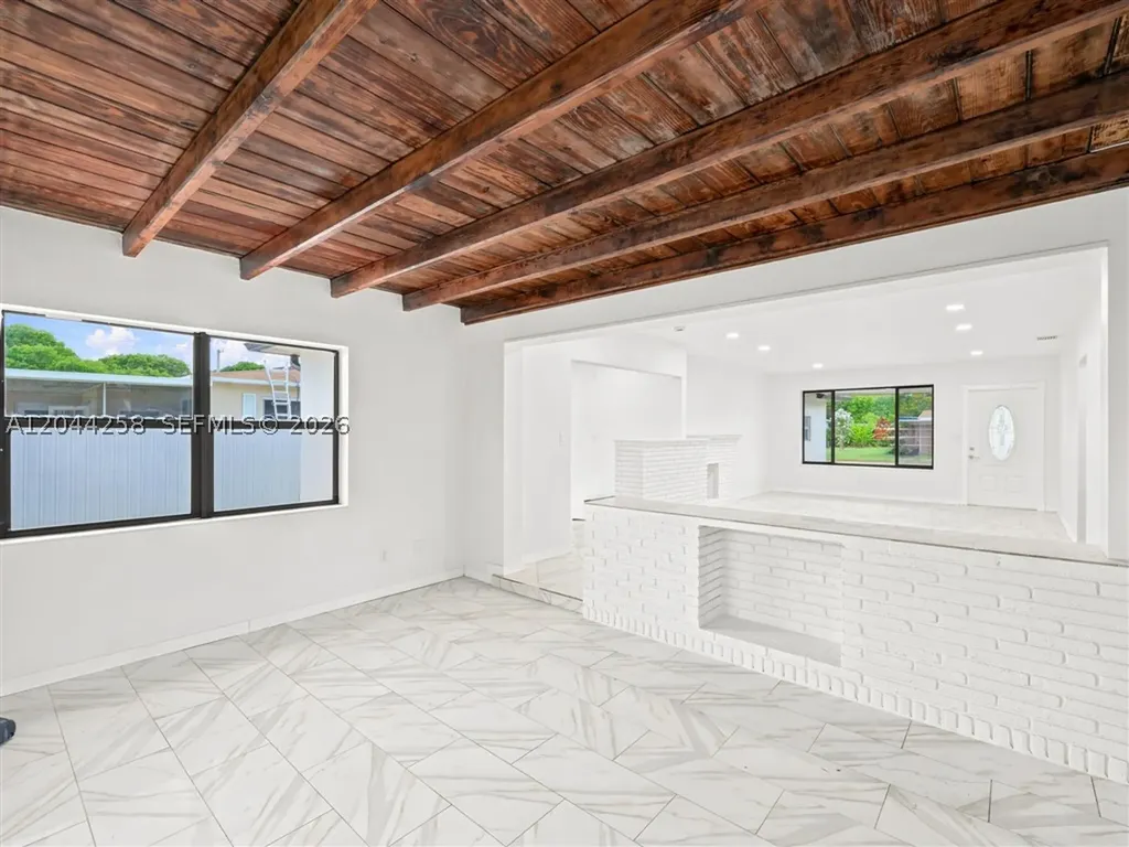 3246 Buchanan Street Hollywood FL 33021