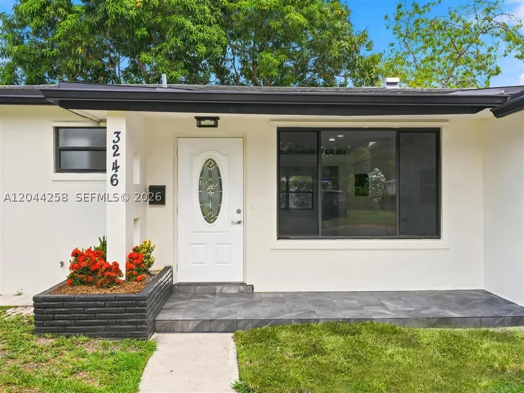 3246 Buchanan Street Hollywood FL 33021