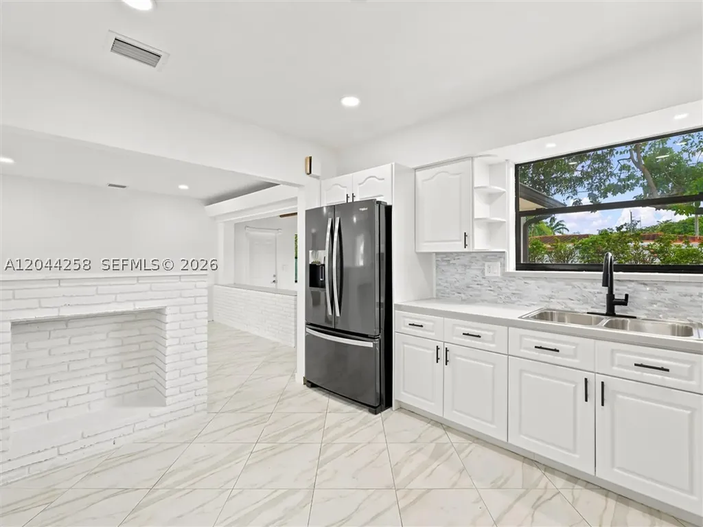 3246 Buchanan Street Hollywood FL 33021