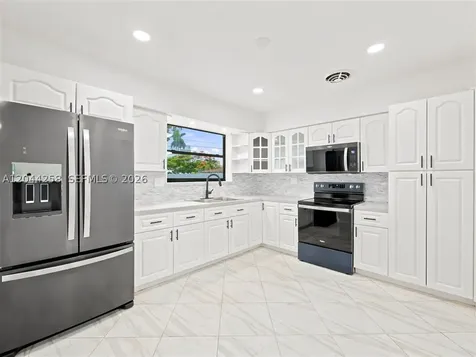 3246 Buchanan Street Hollywood FL 33021