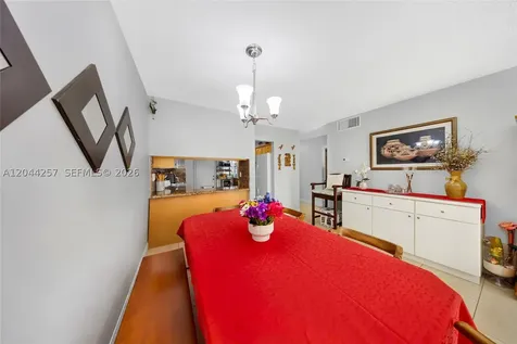 1950 W 54th Street Hialeah FL 33012