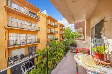1950 W 54th Street Hialeah FL 33012