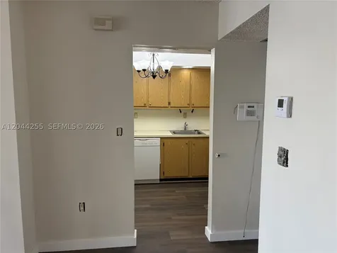 3701 N Country Club Drive Aventura FL 33180