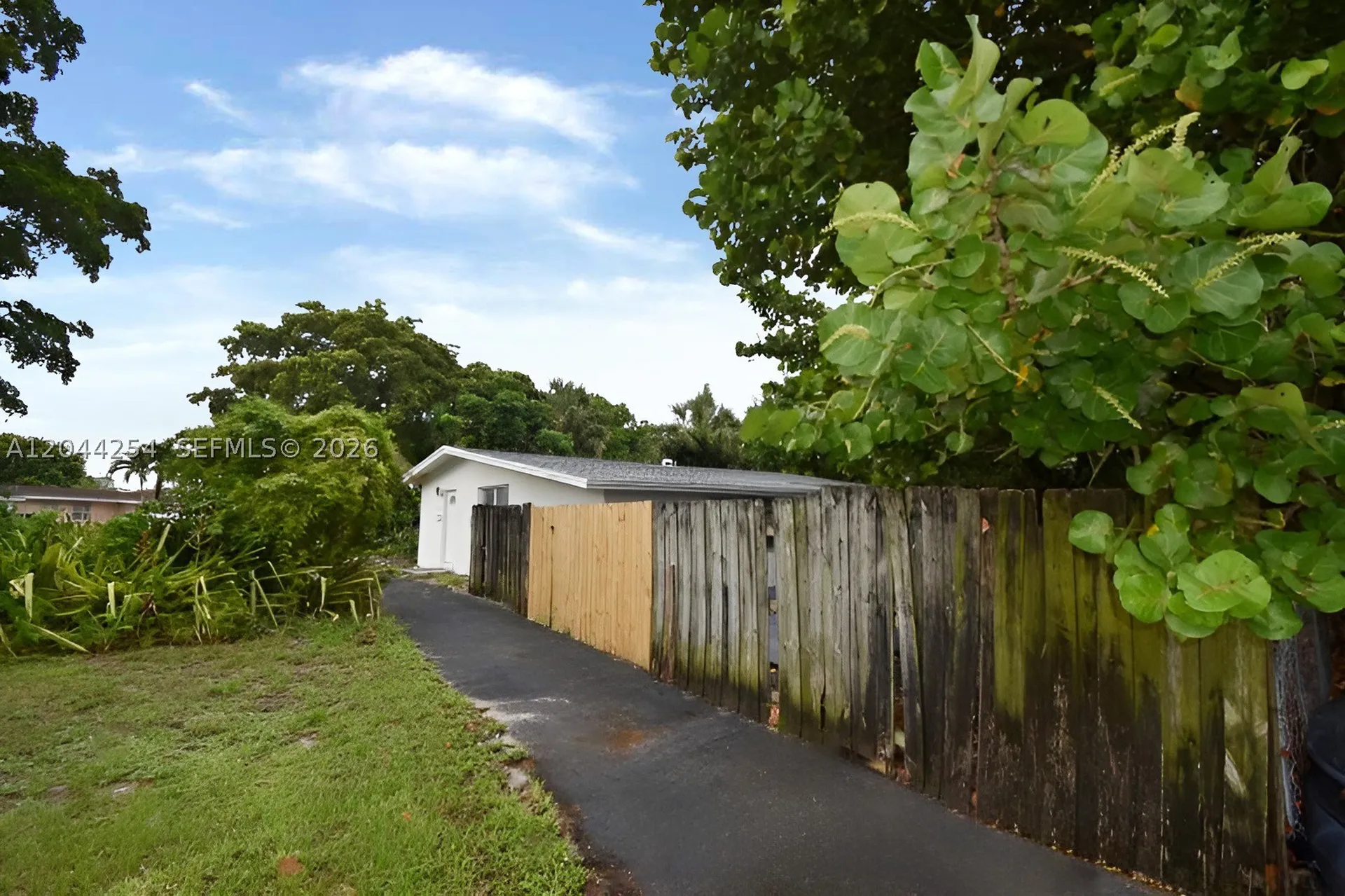 2800 Davie Boulevard Fort Lauderdale FL 33312