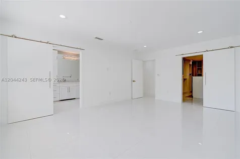 773 Woodcrest Road Key Biscayne FL 33149