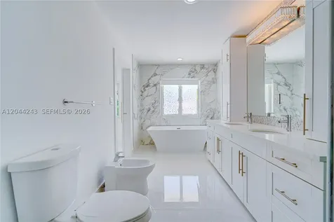 773 Woodcrest Road Key Biscayne FL 33149